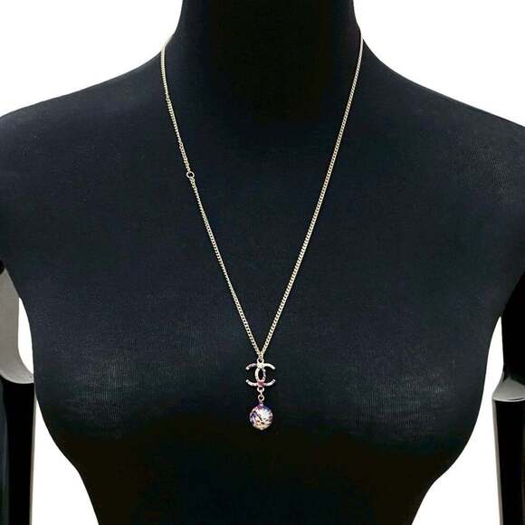 Chanel Faux Pearl Blue Sripes CC logos Necklace, Resort 2019  CHANEL Blue Pearl Logo Necklace